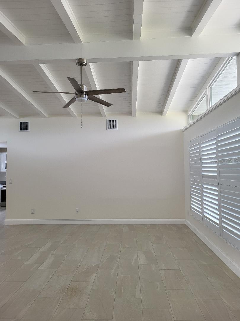 828 BLUE HERON BLVD — photo 7