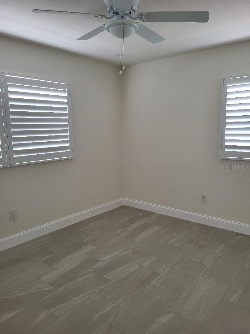 828 BLUE HERON BLVD — photo 19