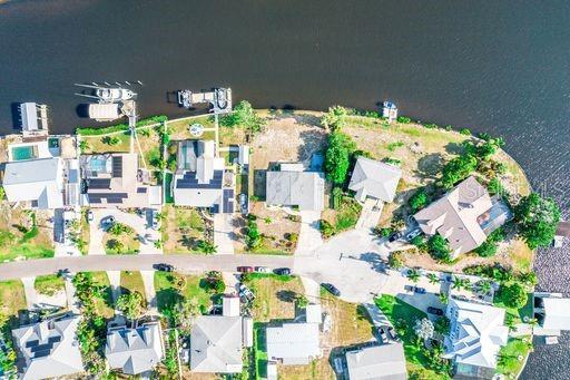 828 BLUE HERON BLVD — photo 36