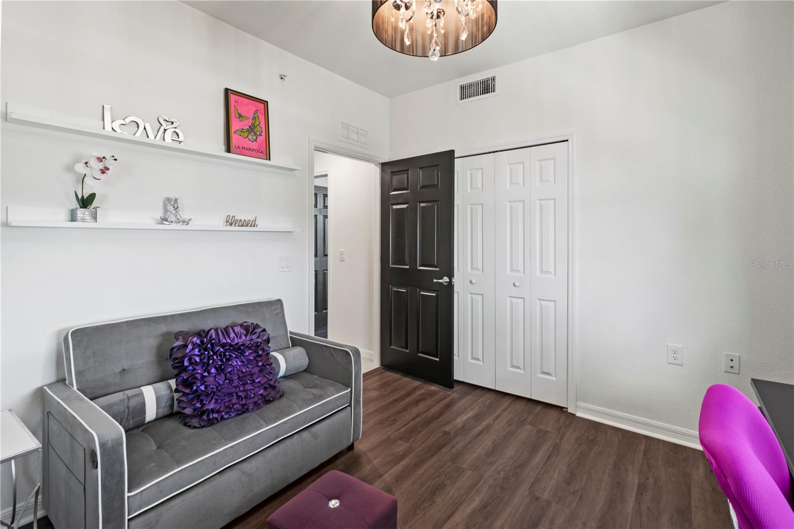 17724 GAWTHROP DR #208 — photo 35