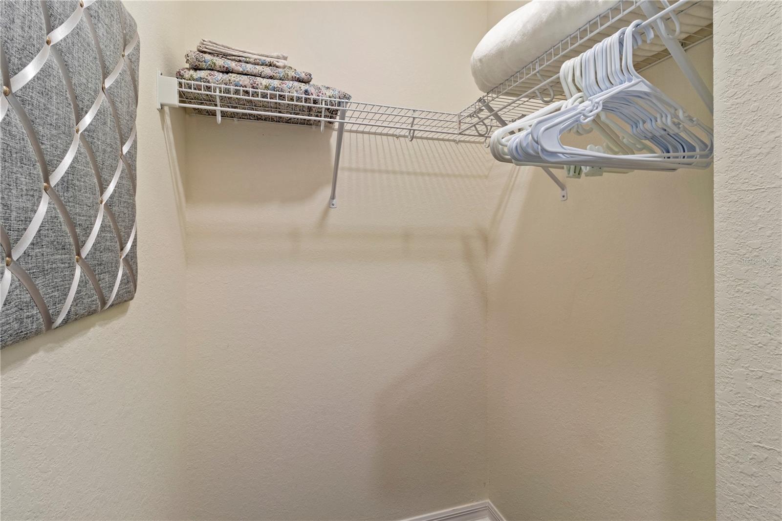17724 GAWTHROP DR #208 — photo 30