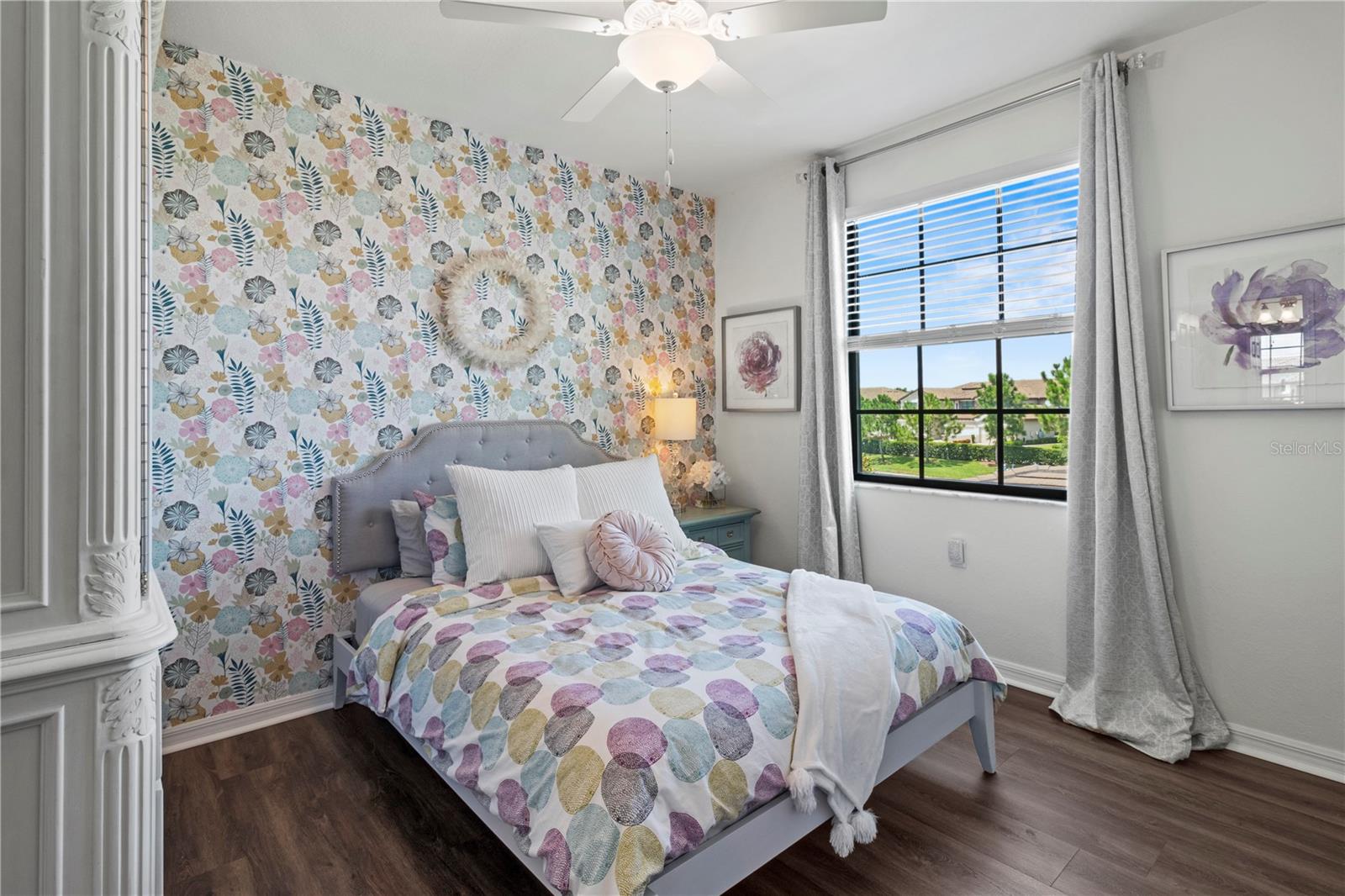 17724 GAWTHROP DR #208 — photo 37