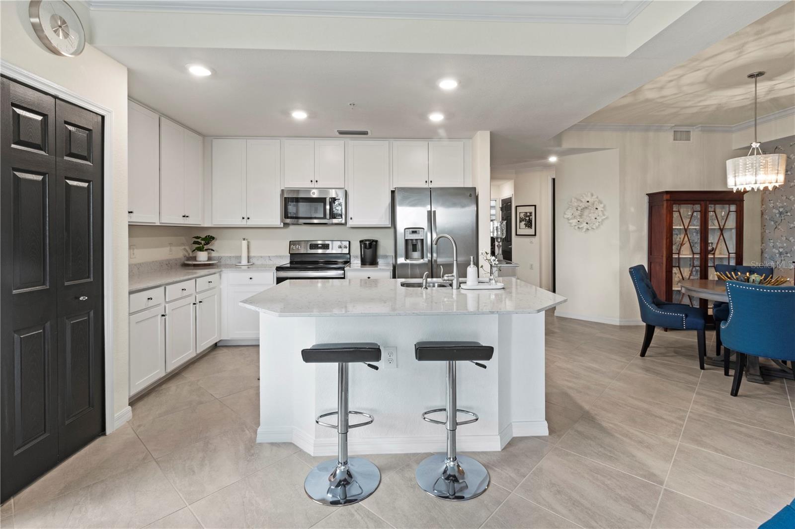 17724 GAWTHROP DR #208 — photo 7