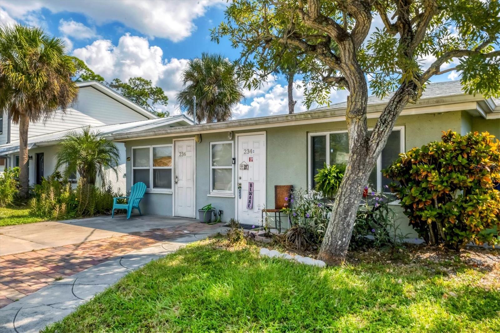 234/236 COLONIA LN E — photo 3