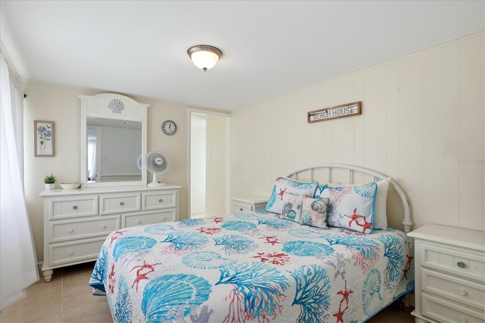 234/236 COLONIA LN E — photo 36