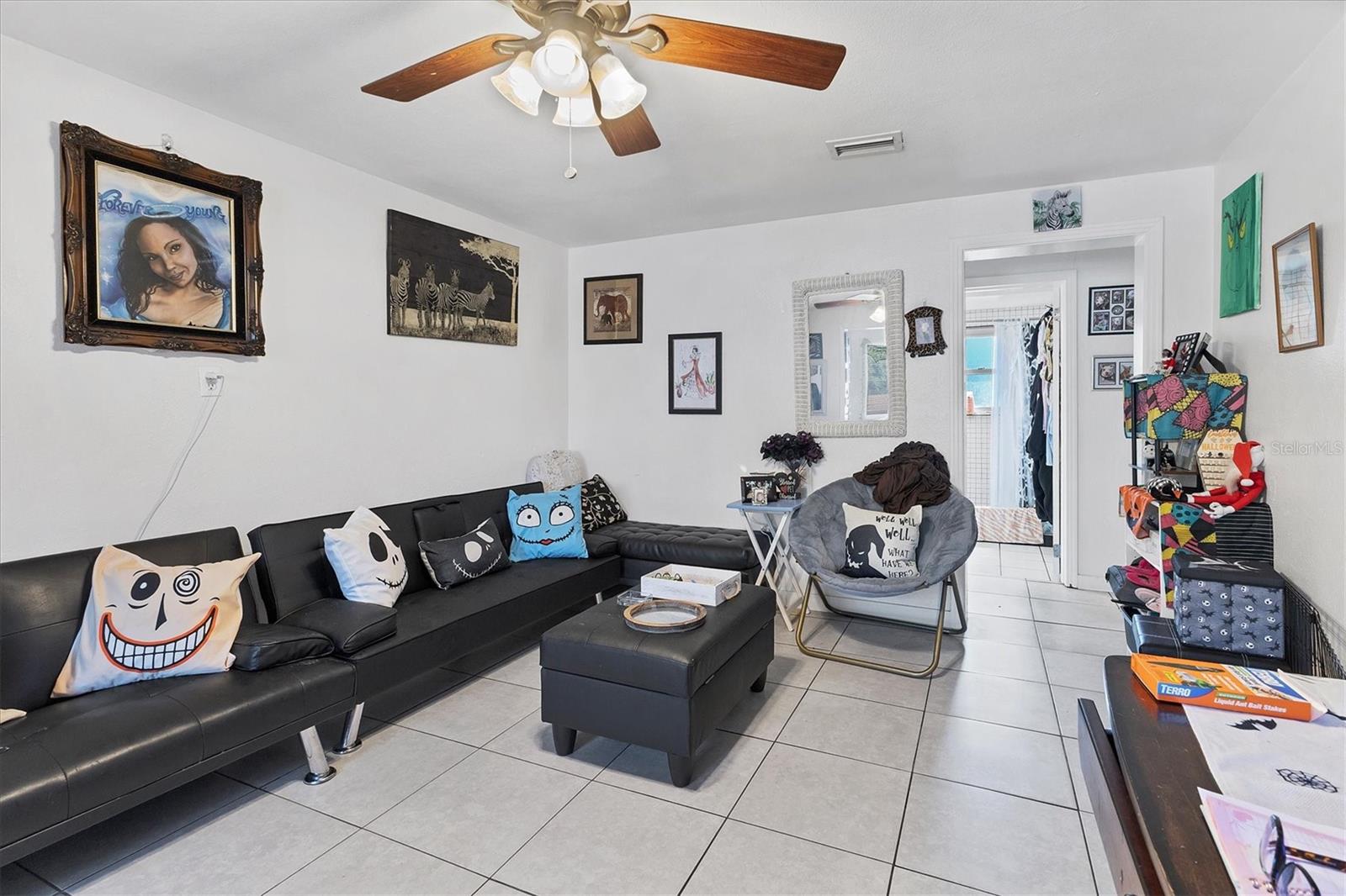234/236 COLONIA LN E — photo 9