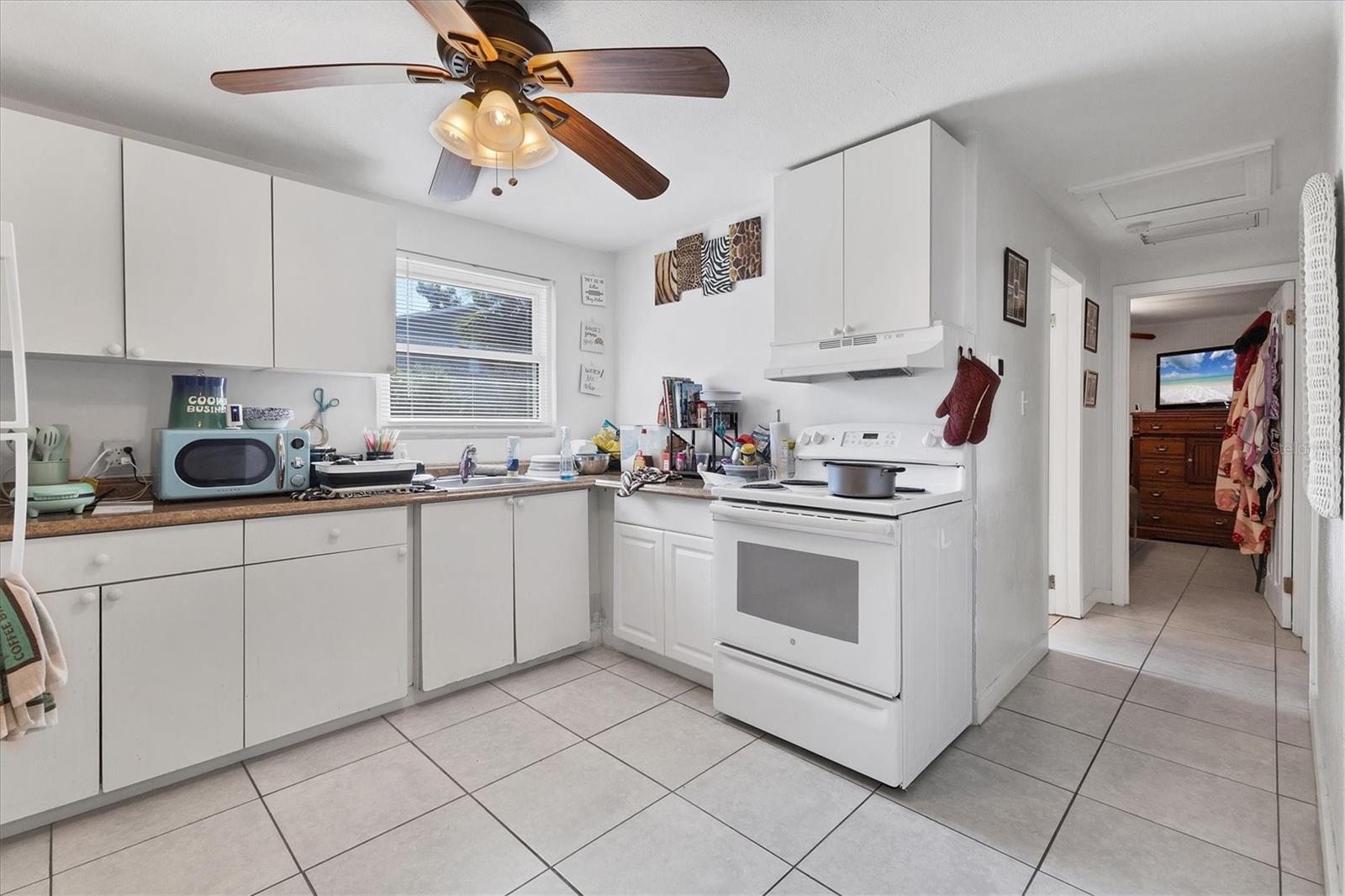 234/236 COLONIA LN E — photo 13