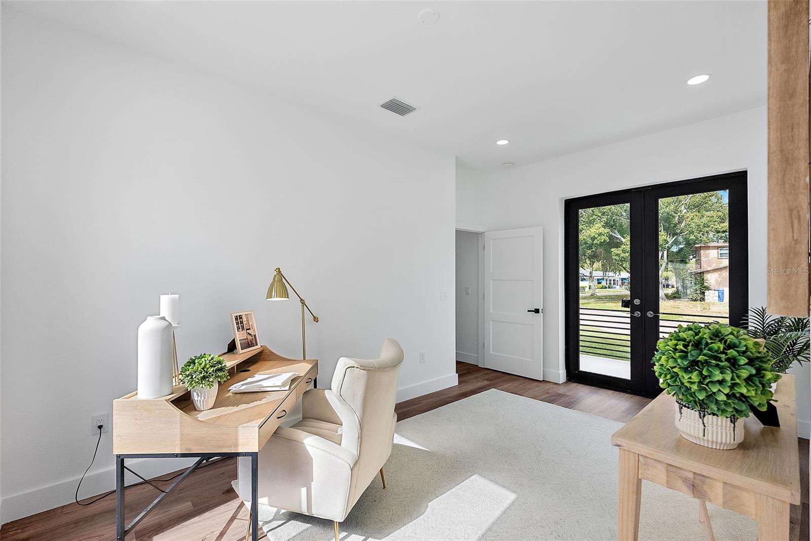 5941 MANGROVE ST N — photo 21
