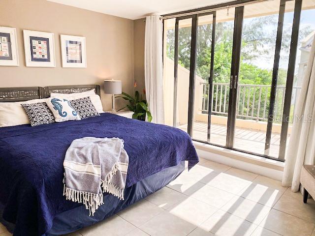 5611 GULF OF MEXICO DR #5 — photo 10