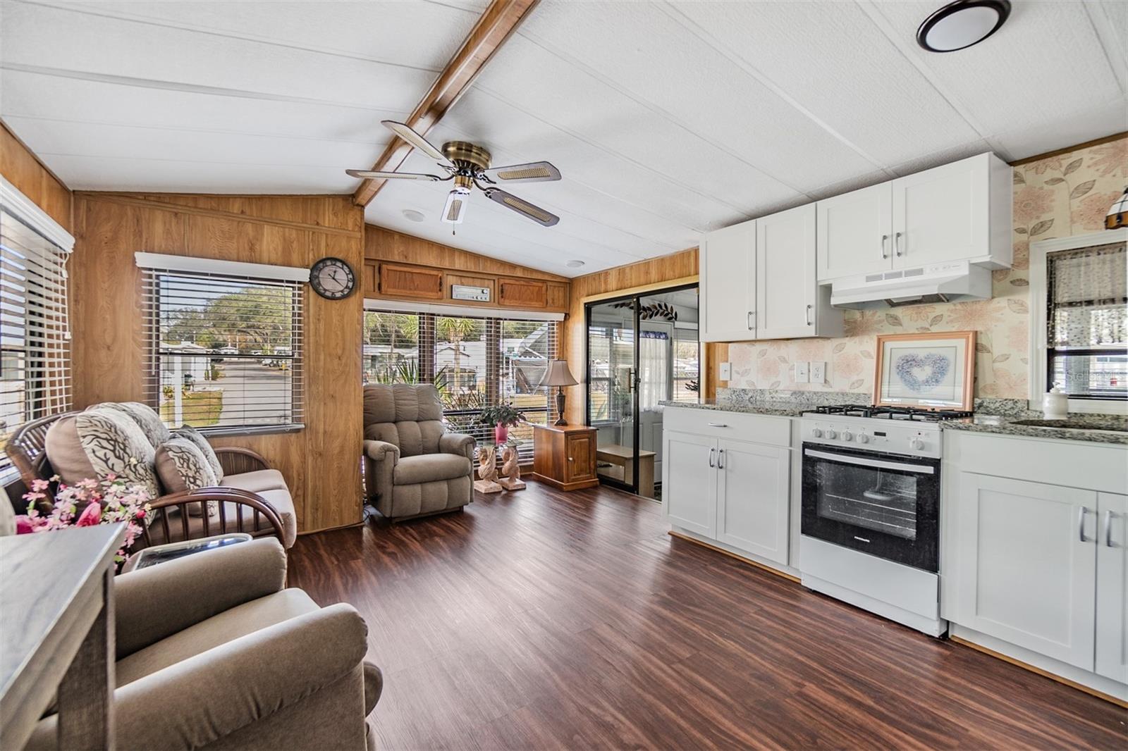 39334 MAHER DR — photo 9