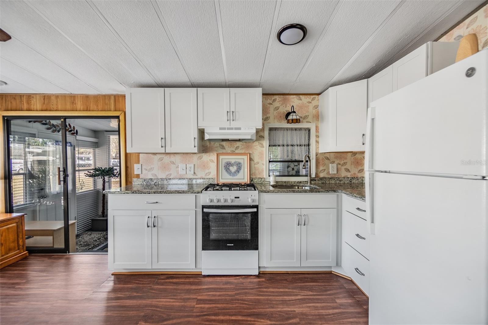 39334 MAHER DR — photo 11