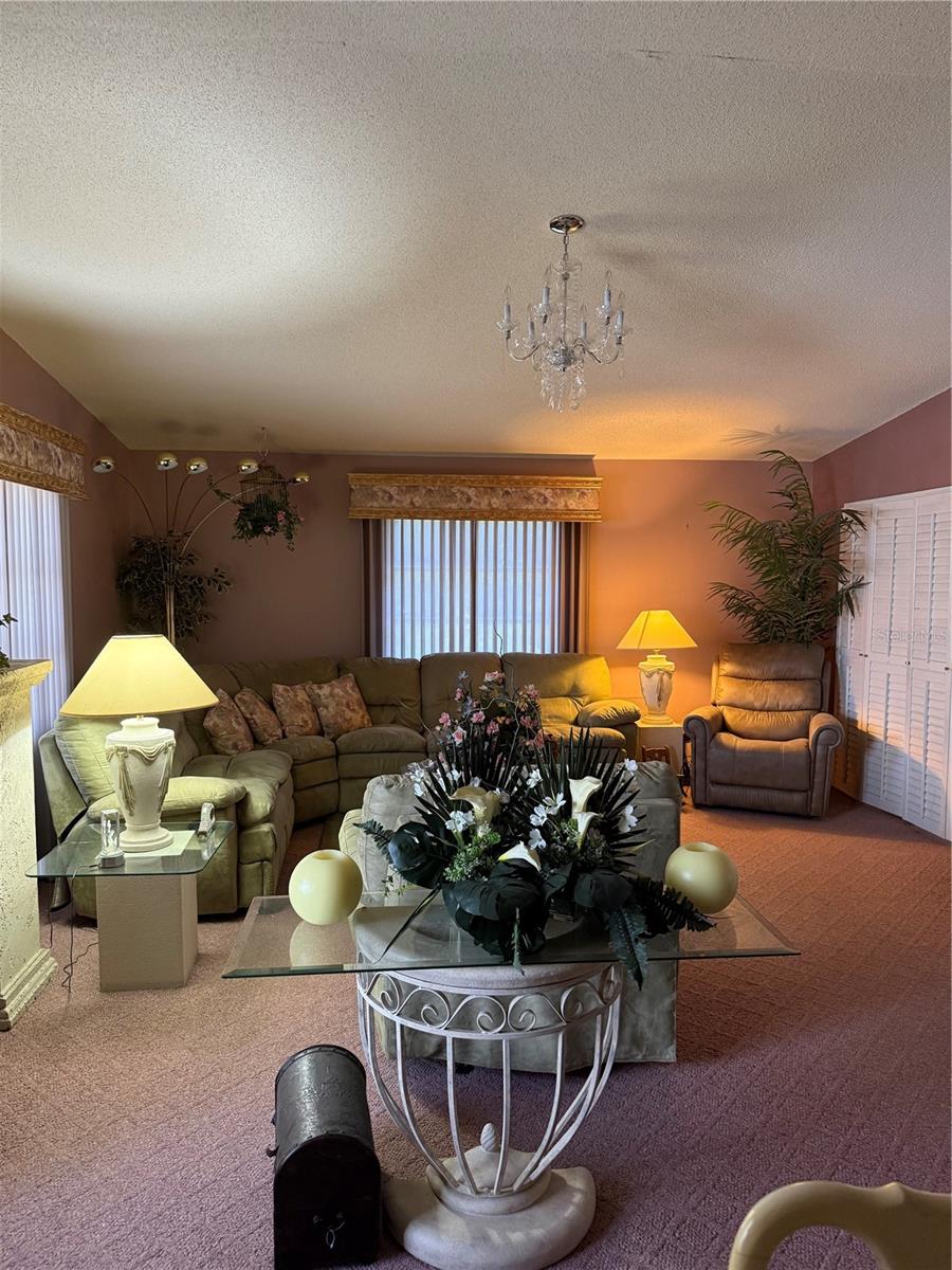 7309 ELEANOR CIR #7309 — photo 5