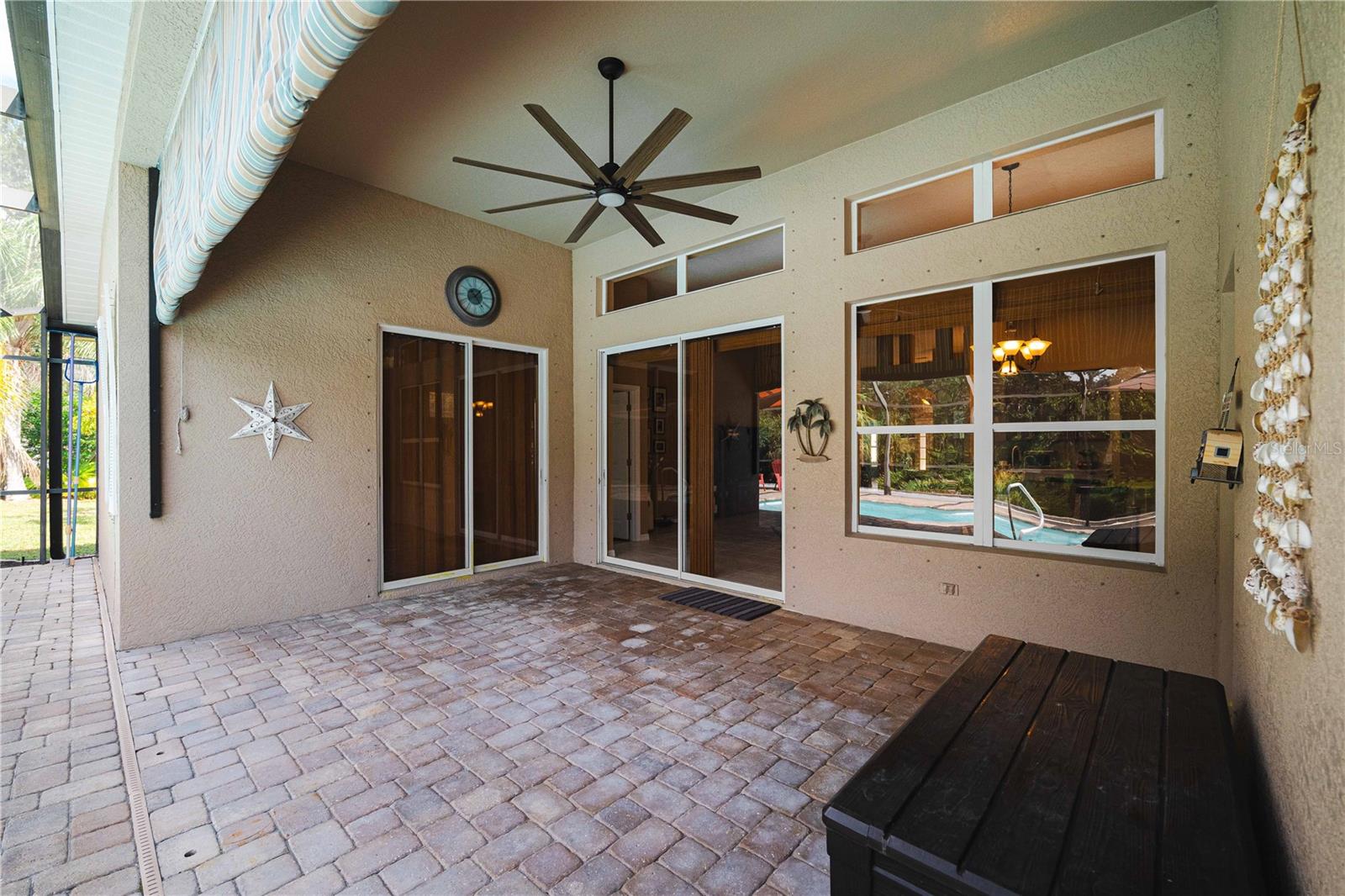 9020 N RIVER RD — photo 43