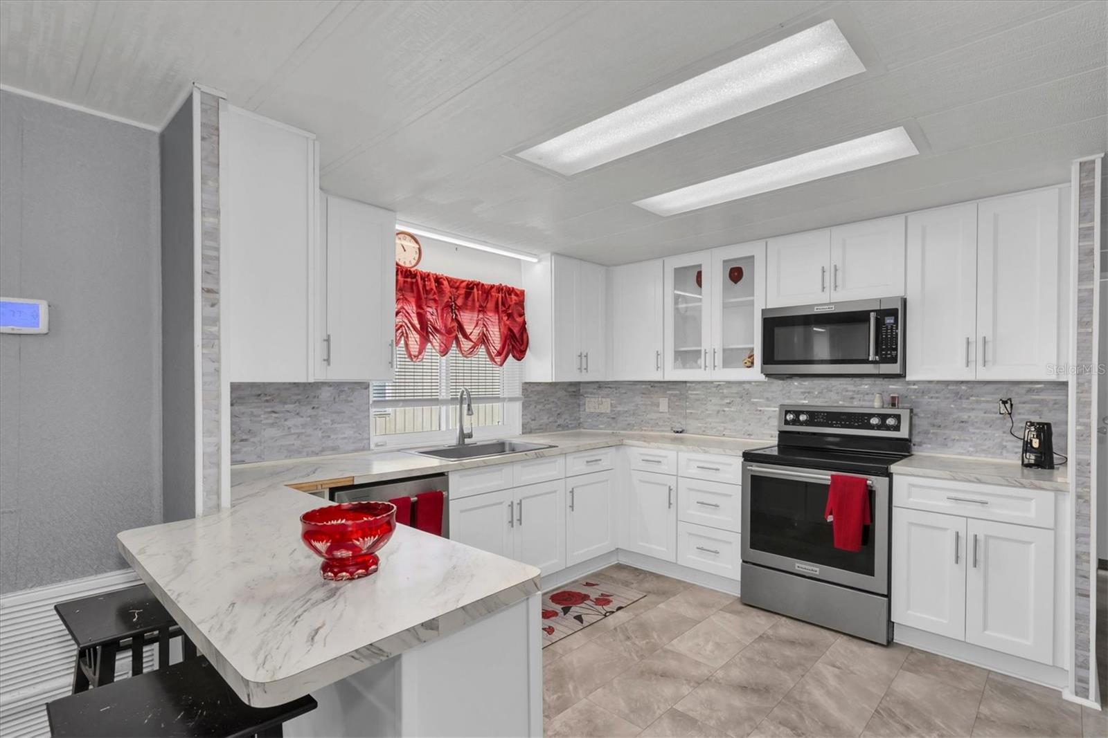 347 CANAL WAY — photo 10
