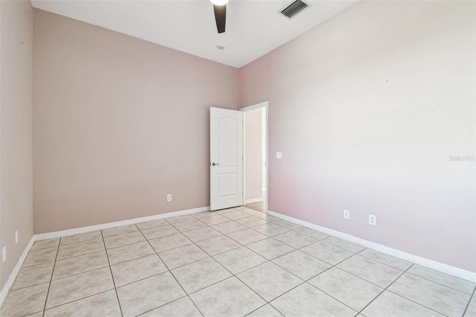 15639 SETH COUNTRY LN — photo 40