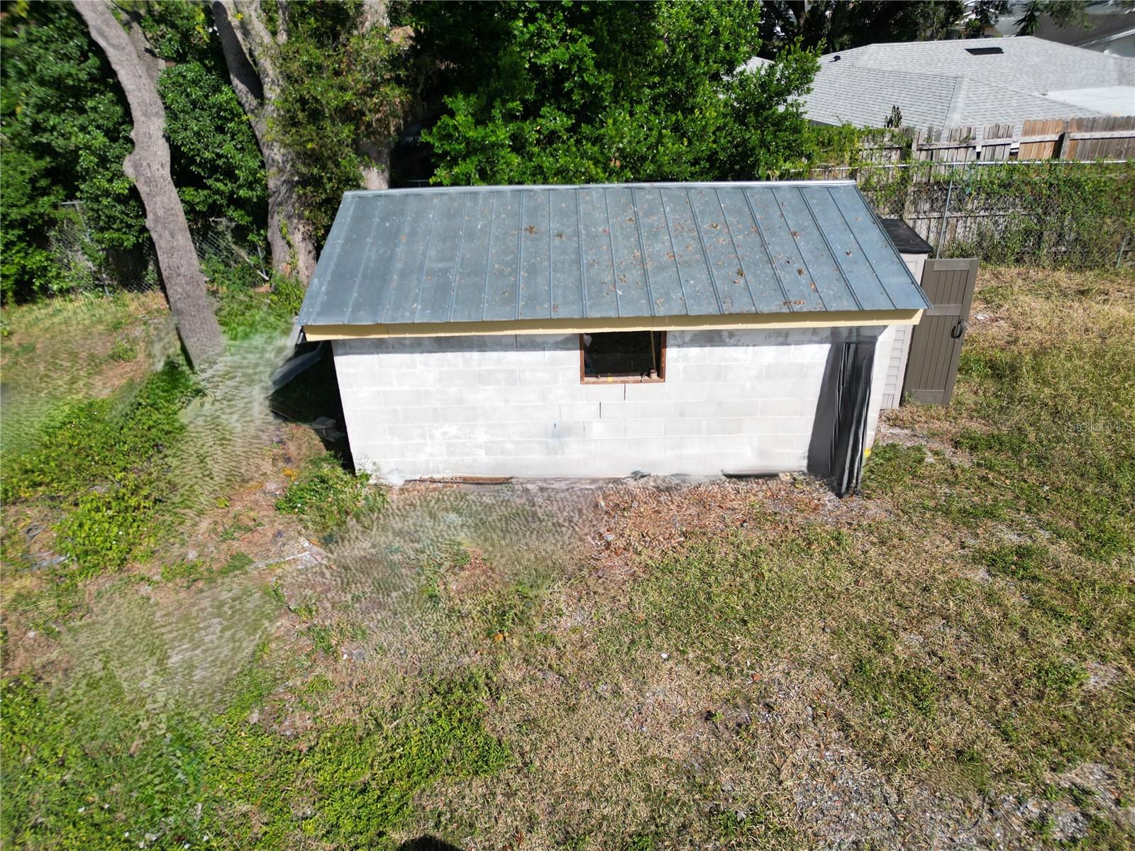 4155 PINE HAVEN RD — photo 9