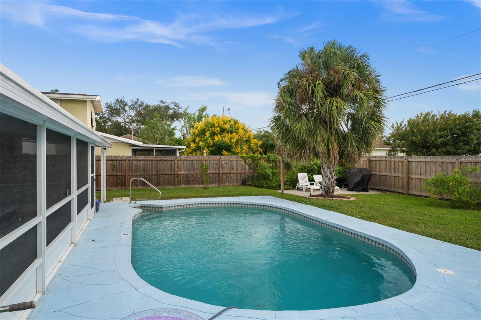 219 CORAL RD — photo 20