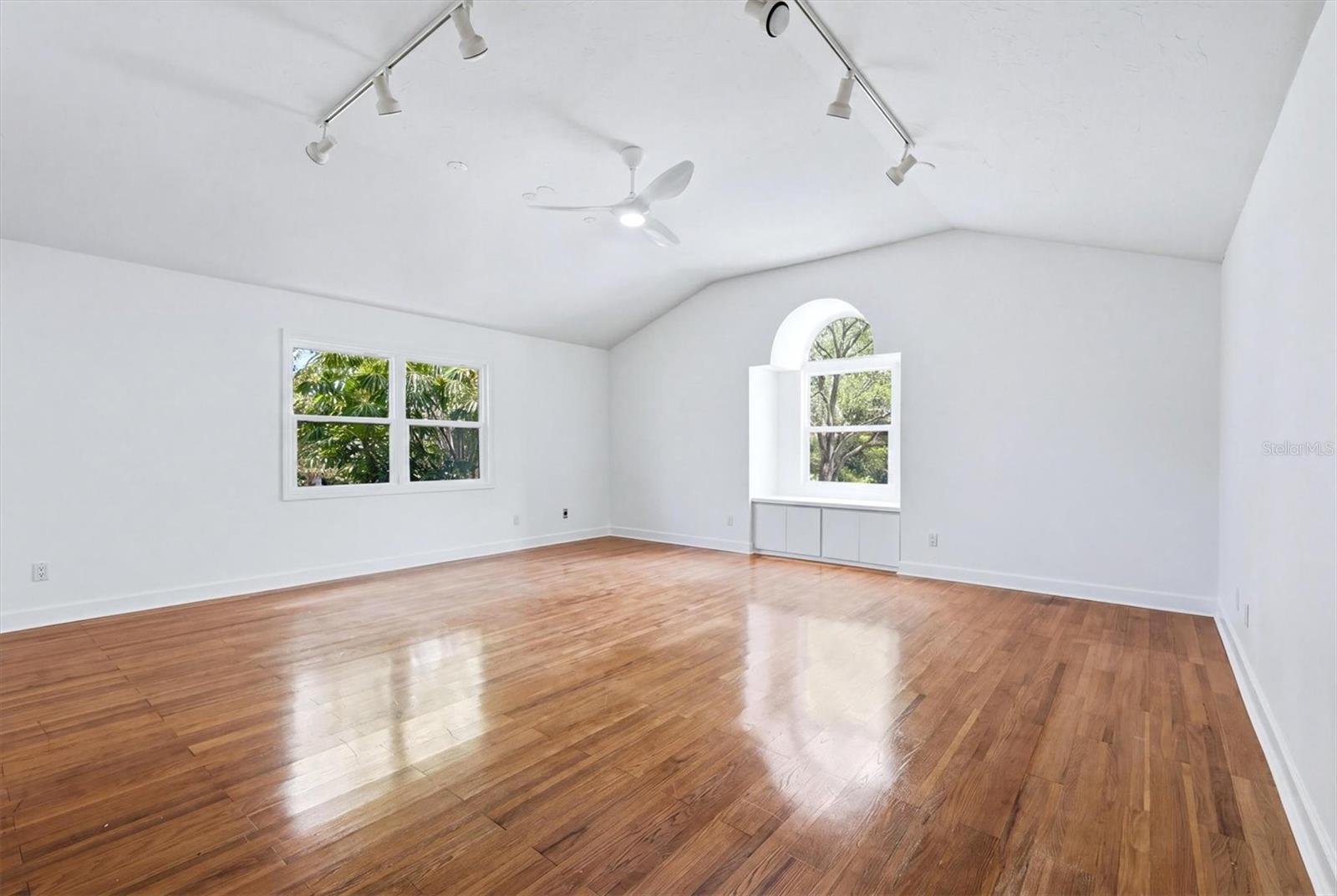 1351 DIXIE LEE LN — photo 18