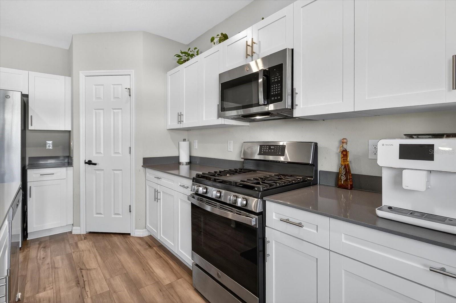 14716 GALLOP RUN DR — photo 15