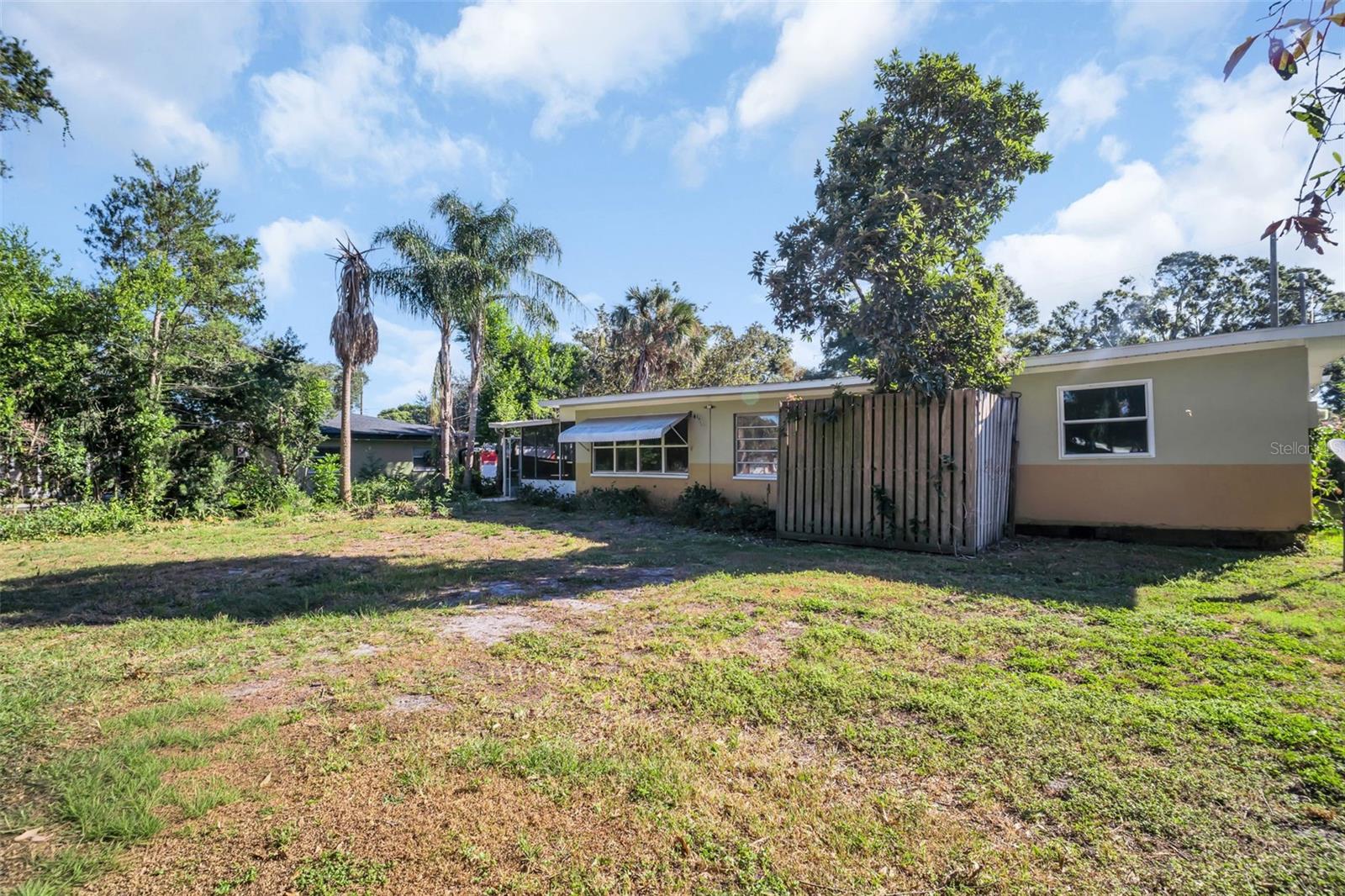 1182 NORWOOD AVE — photo 42