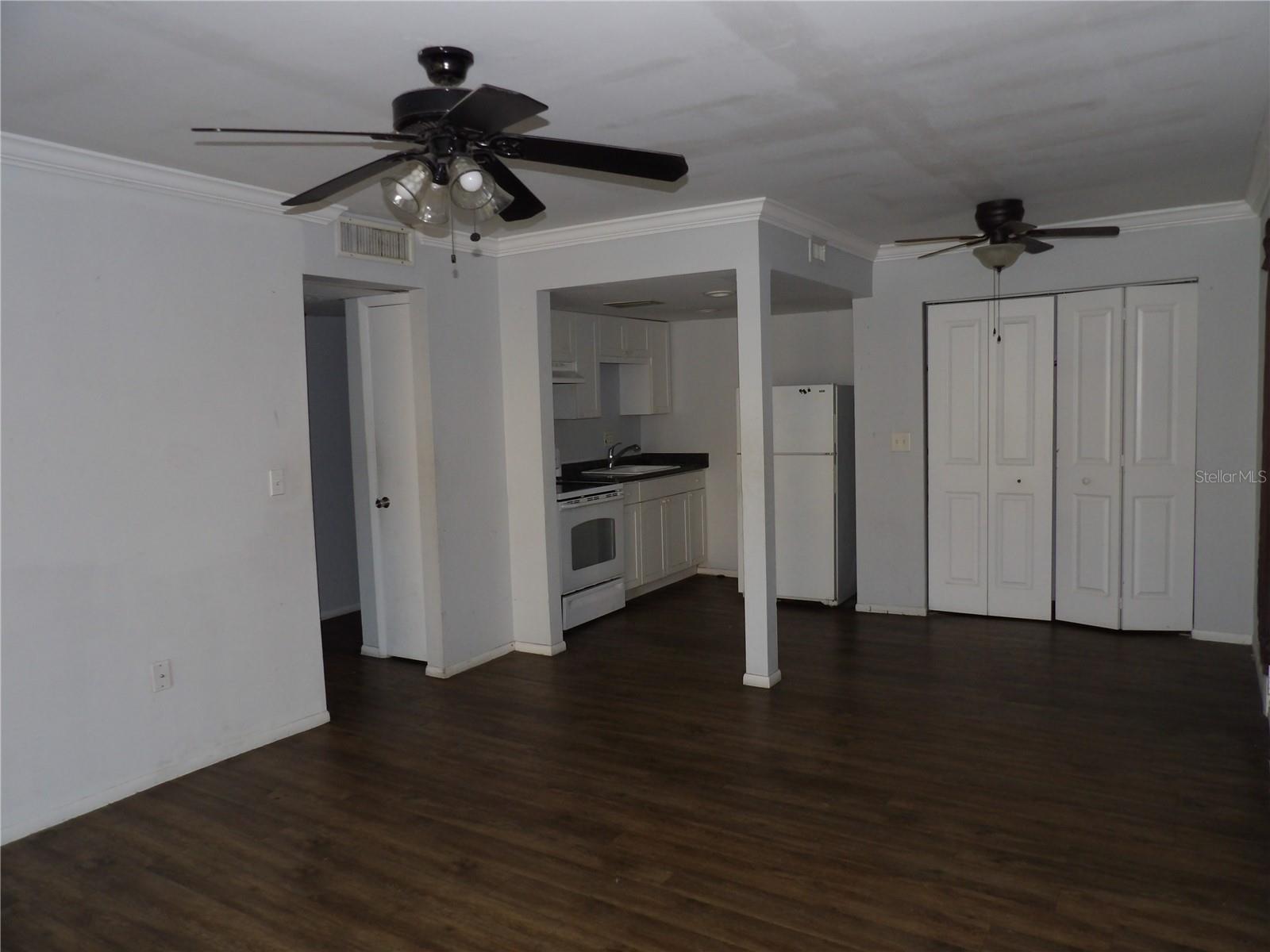 8602 CHAMPLAIN #87 — photo 6