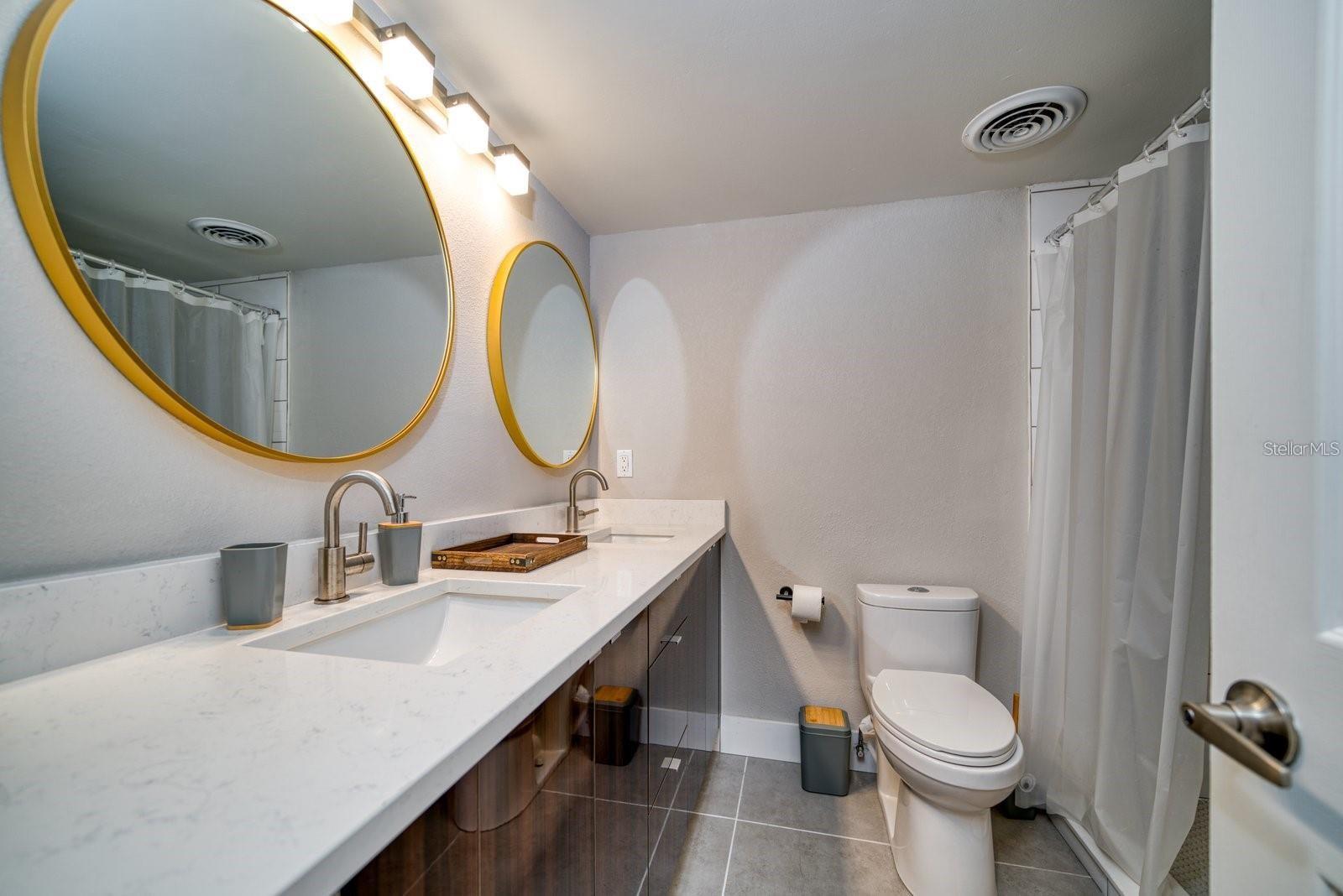 105 ISLAND WAY #132 — photo 14