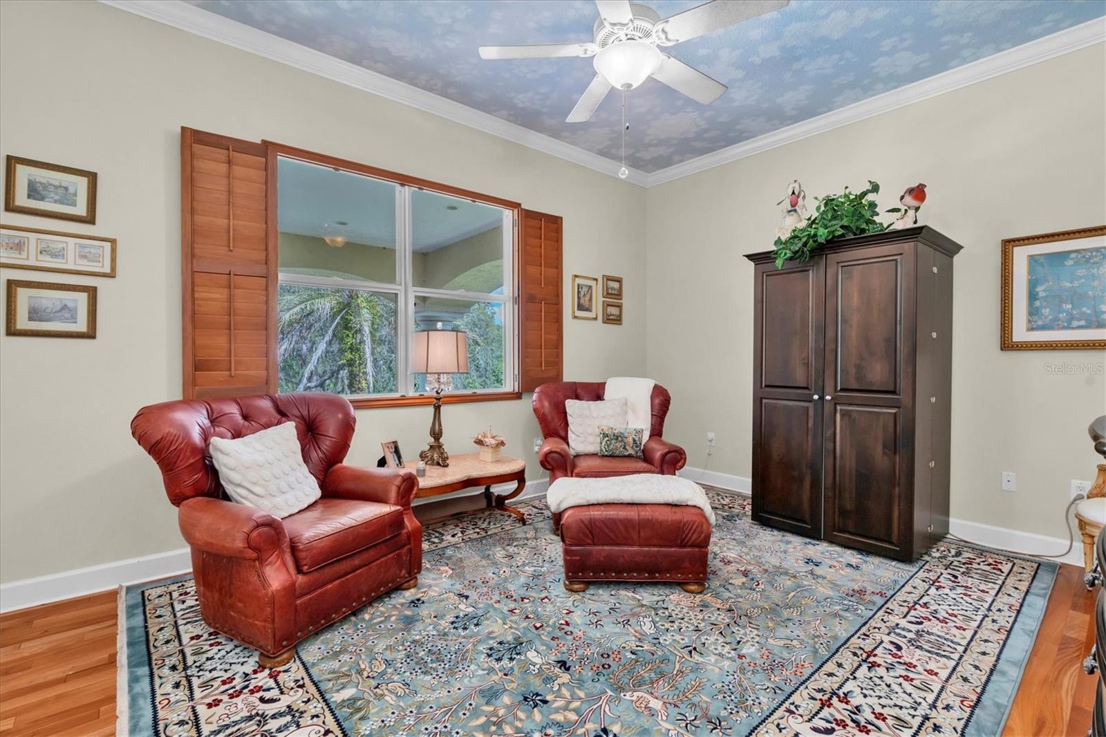2861 ROEHAMPTON CLOSE — photo 53