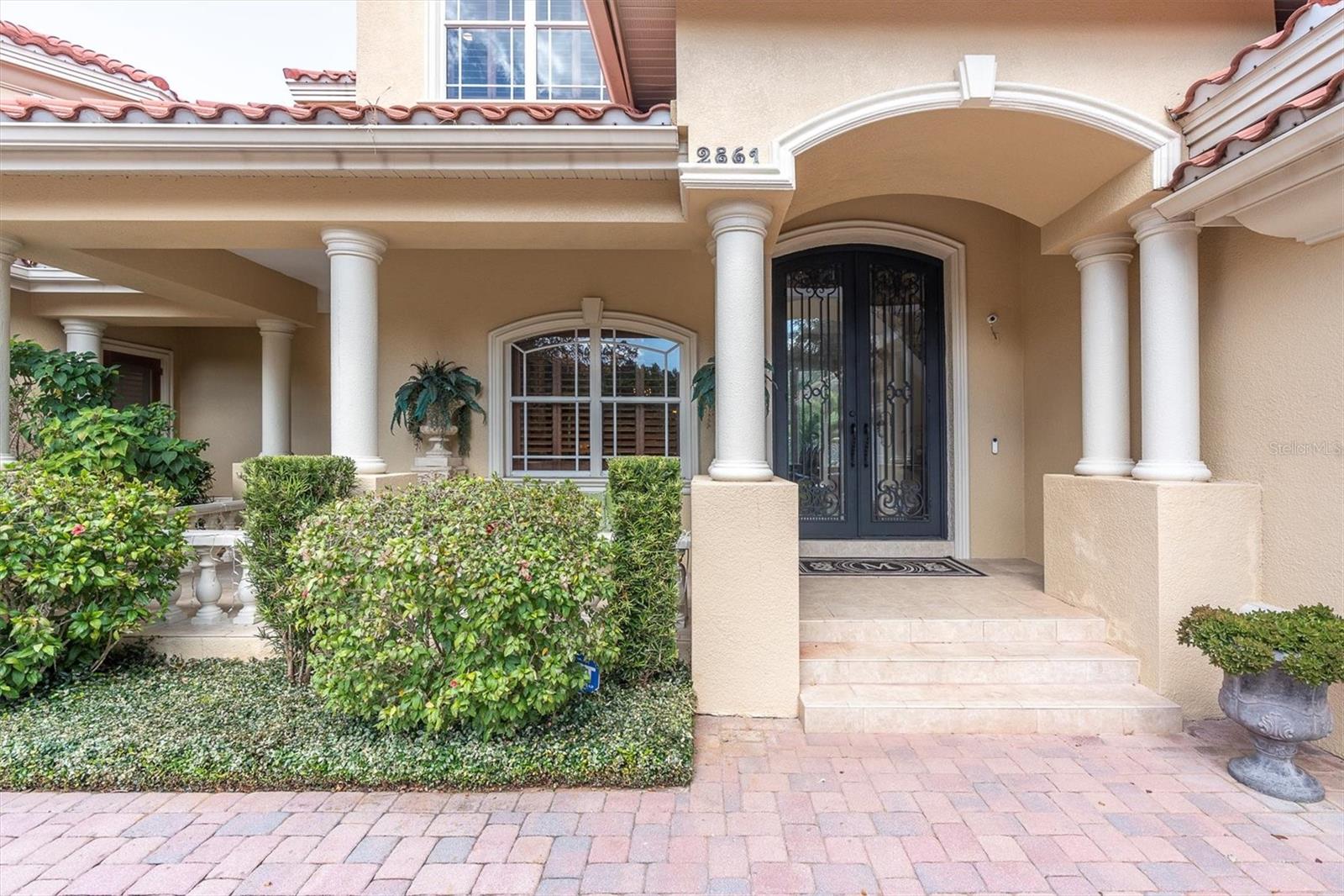 2861 ROEHAMPTON CLOSE — photo 72