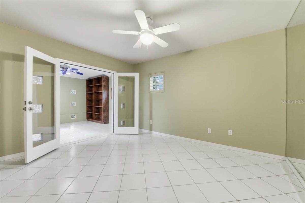 2713 CHAMBRAY LN — photo 30
