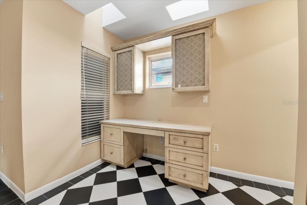 2713 CHAMBRAY LN — photo 19