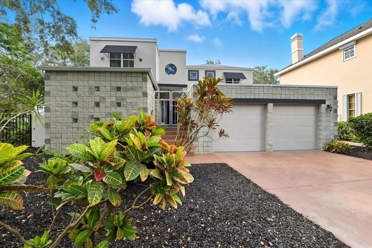 2713 CHAMBRAY LN — photo 3