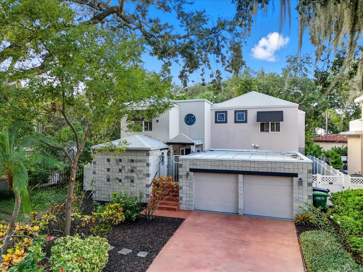 2713 CHAMBRAY LN — photo 2