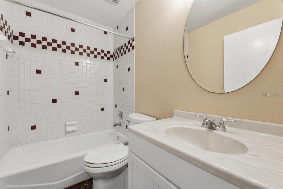 2713 CHAMBRAY LN — photo 34