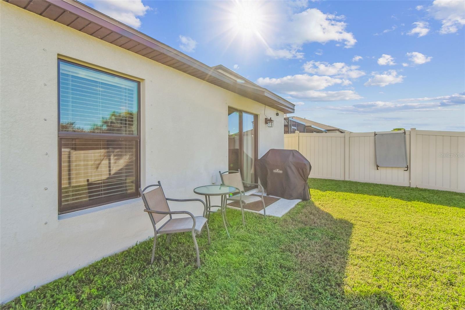 10112 ROSEMARY LEAF LN — photo 33