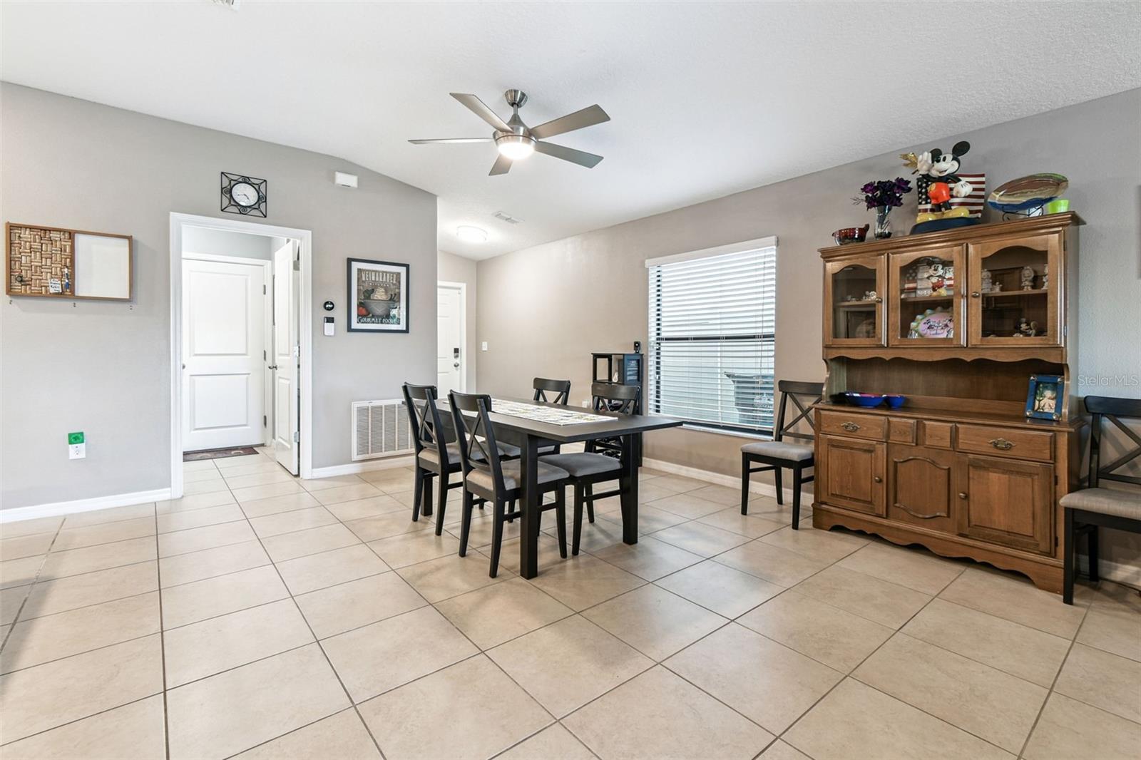 10112 ROSEMARY LEAF LN — photo 8