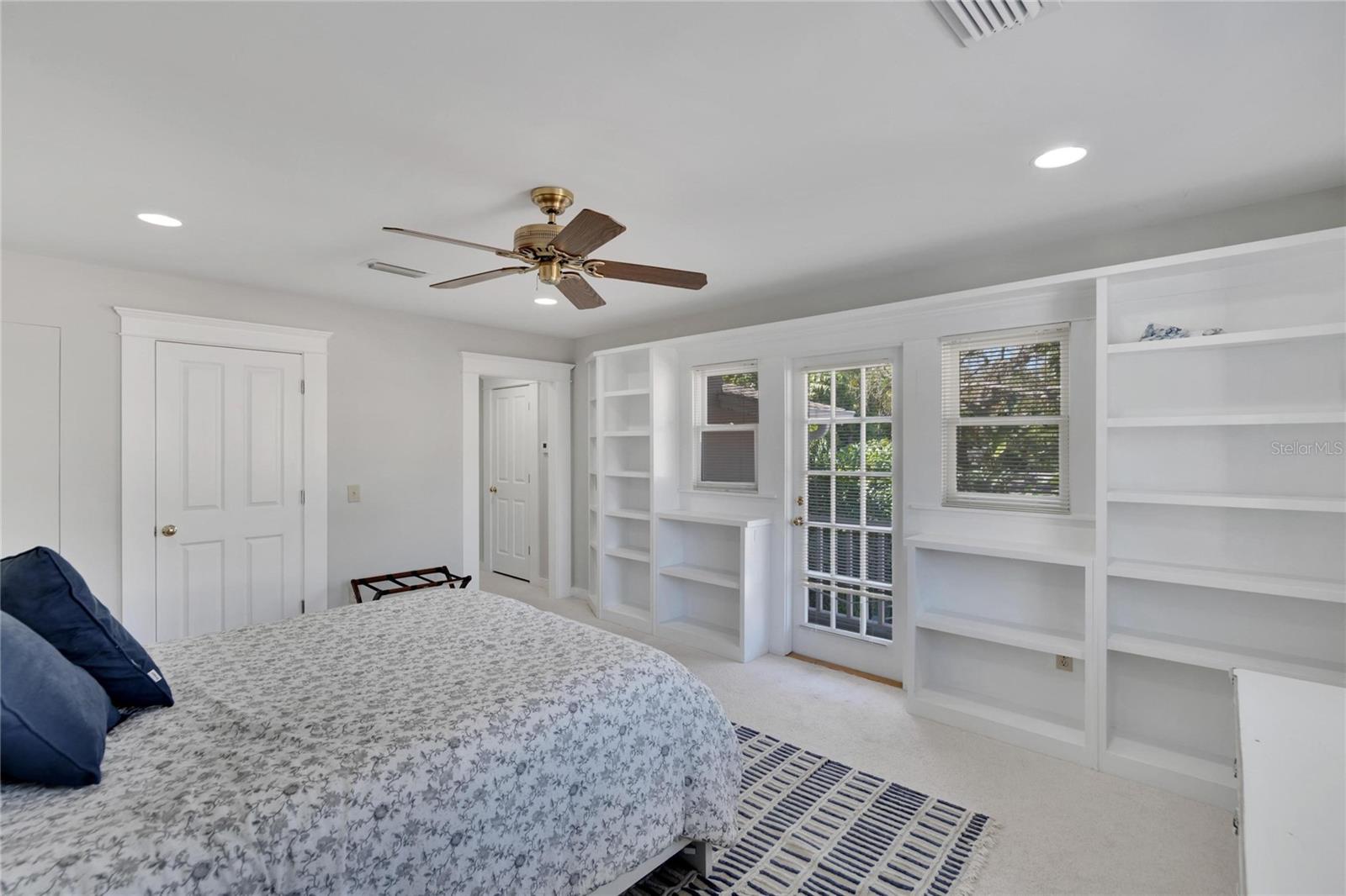 3006 W HARBOR VIEW AVE — photo 53