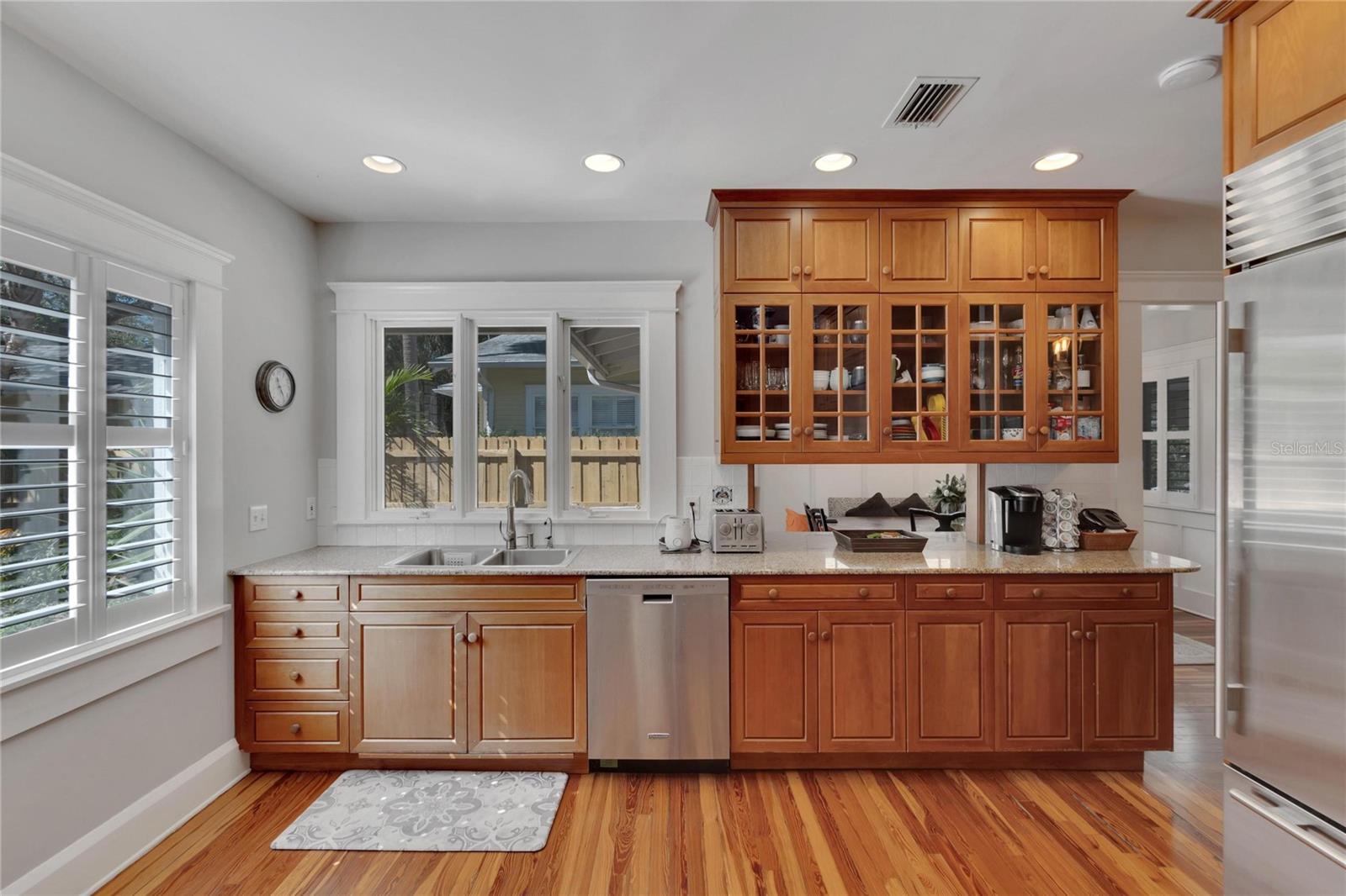 3006 W HARBOR VIEW AVE — photo 14