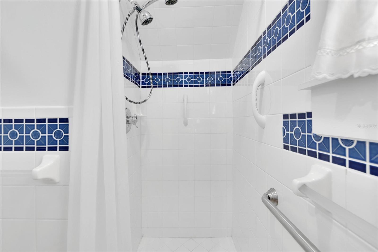 3006 W HARBOR VIEW AVE — photo 49