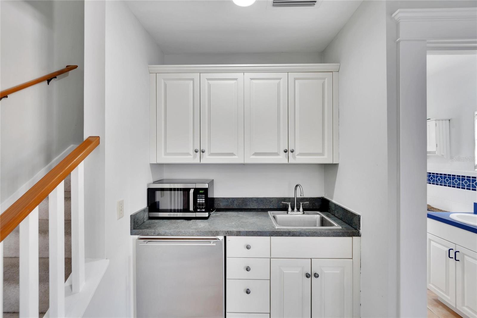 3006 W HARBOR VIEW AVE — photo 47