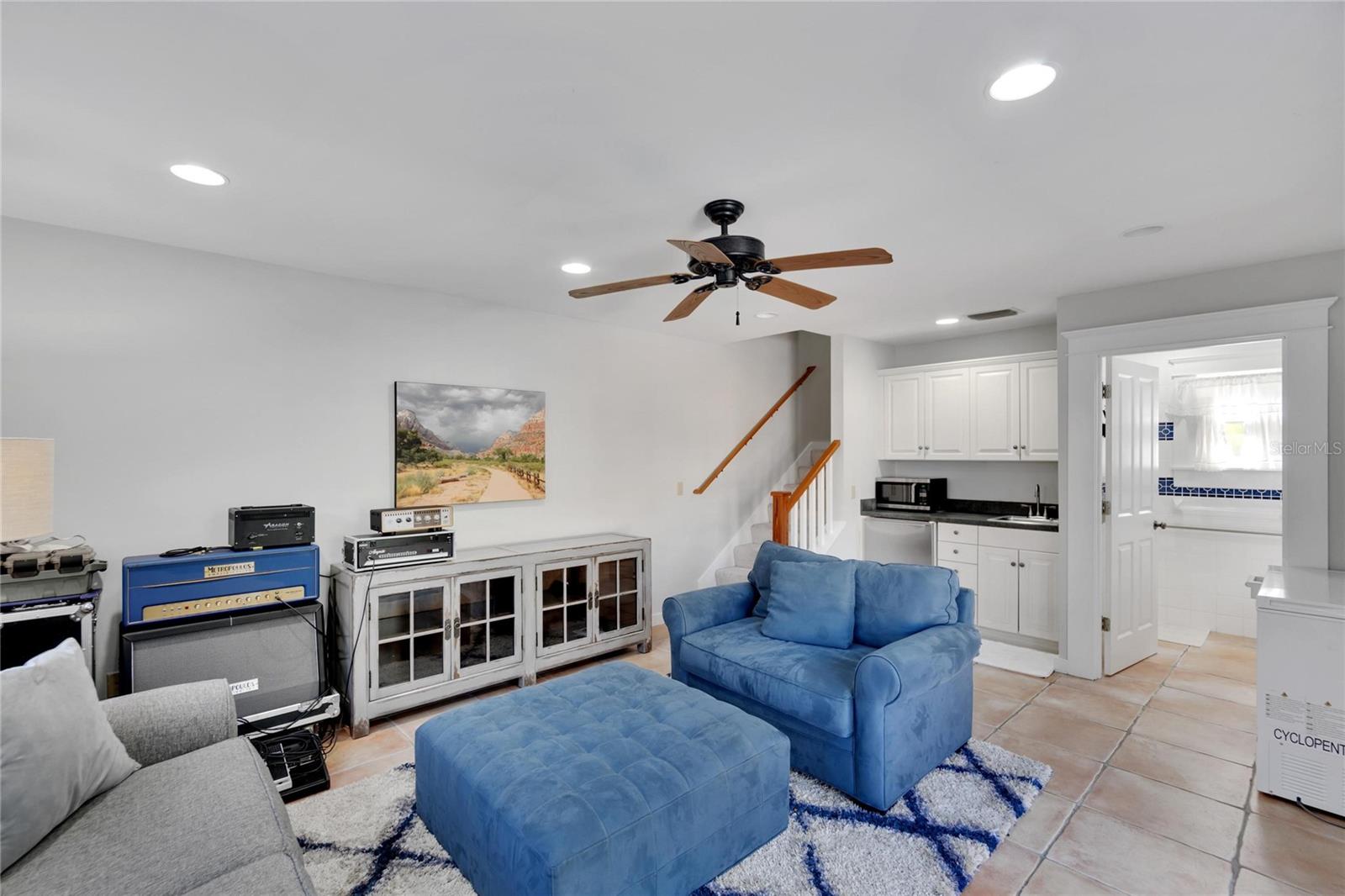 3006 W HARBOR VIEW AVE — photo 41