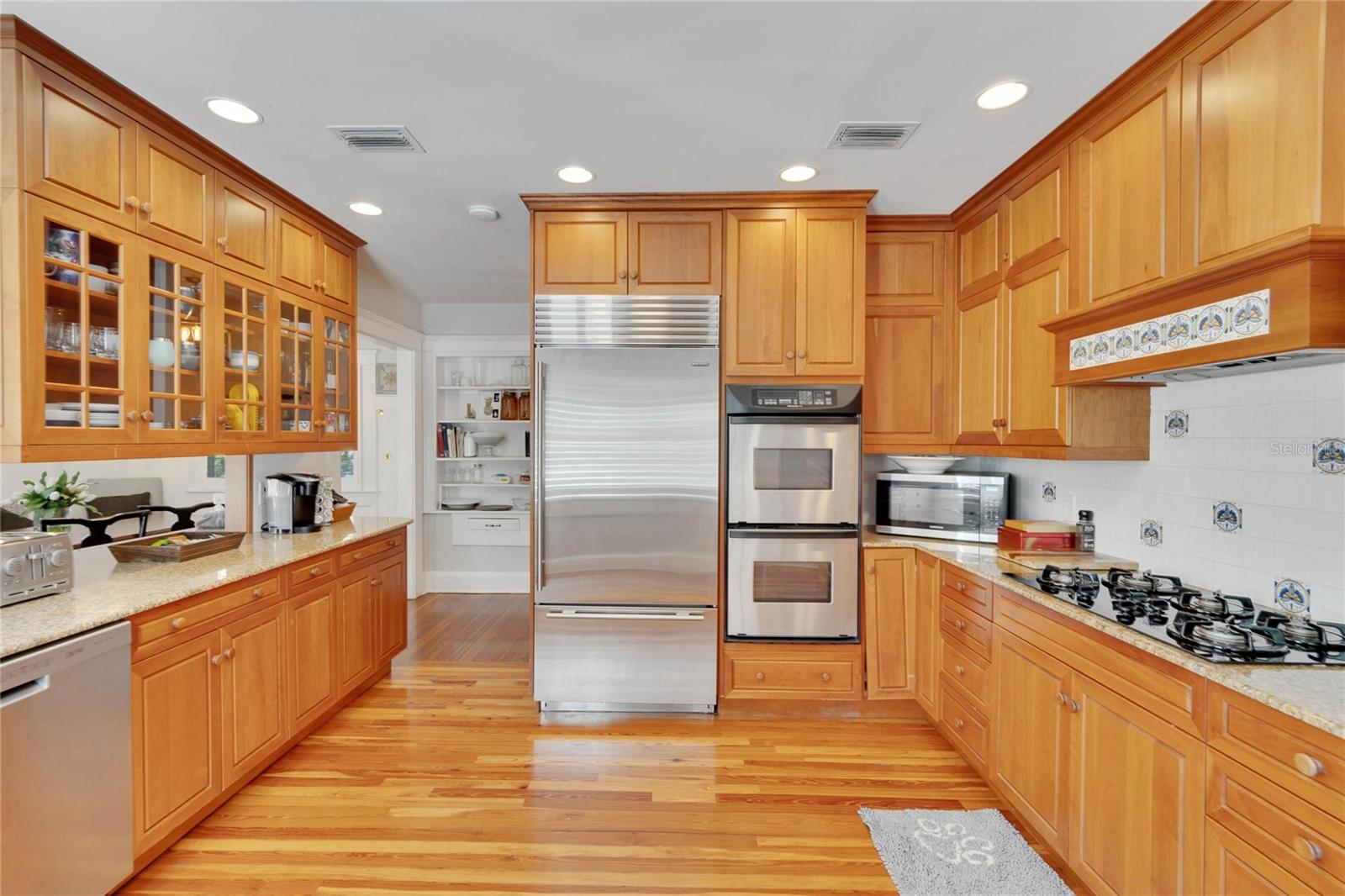 3006 W HARBOR VIEW AVE — photo 12