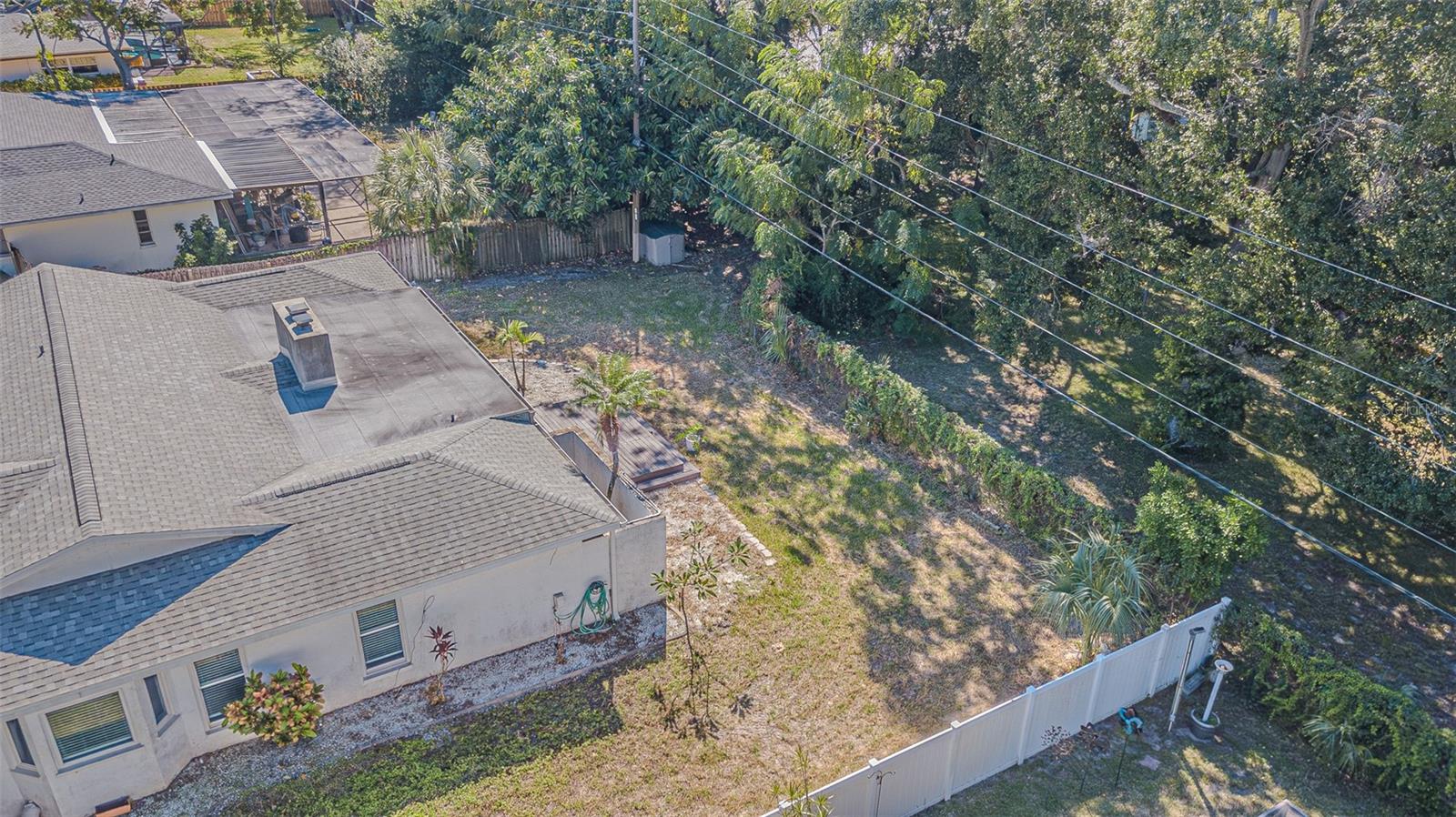 565 SANDY HOOK RD — photo 7