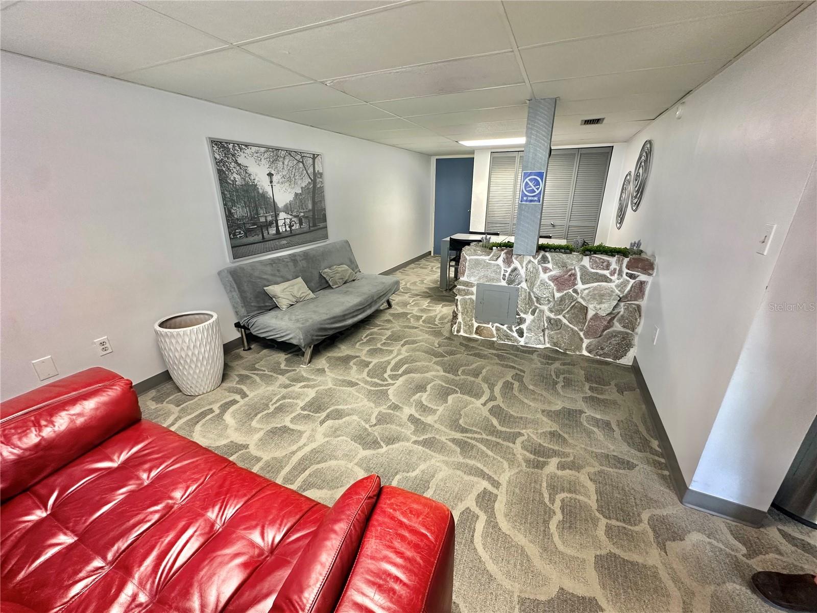 100 WAVERLY WAY #302 — photo 36