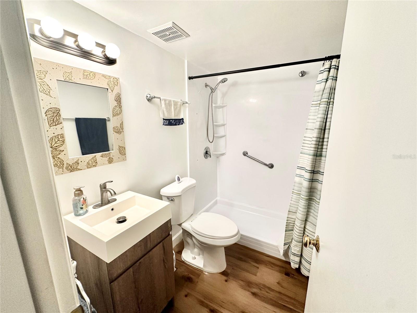 100 WAVERLY WAY #302 — photo 11