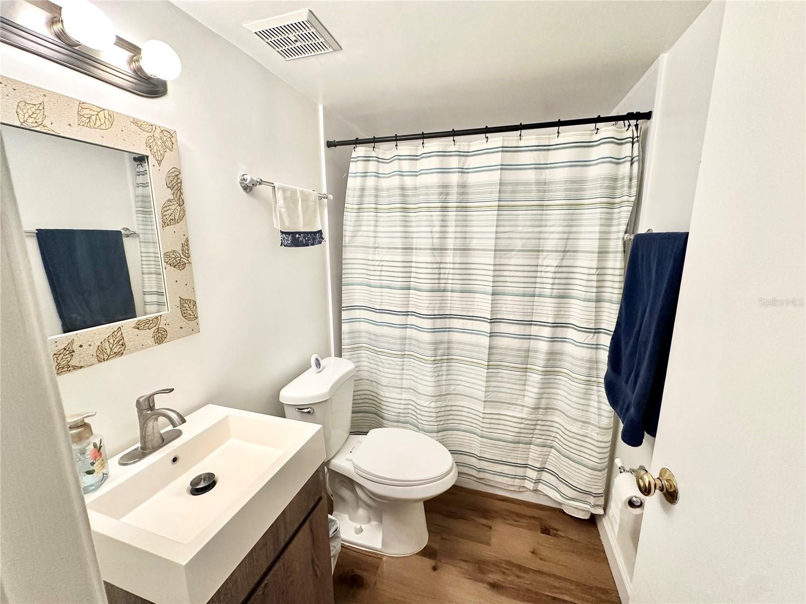 100 WAVERLY WAY #302 — photo 10