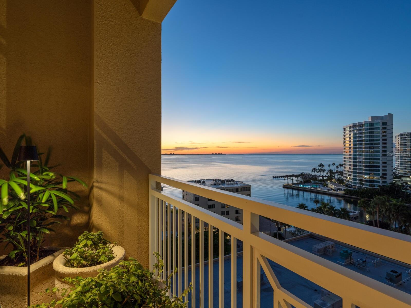 35 WATERGATE DR #906 — photo 40