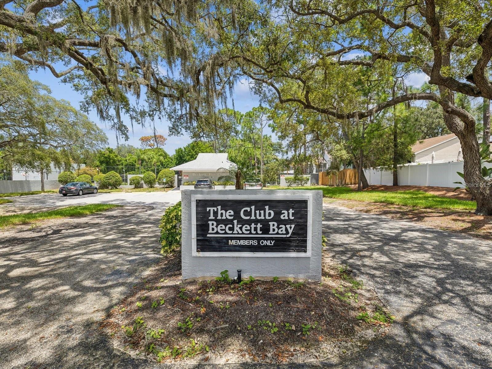 1424 RIDGE SHORE DR — photo 49