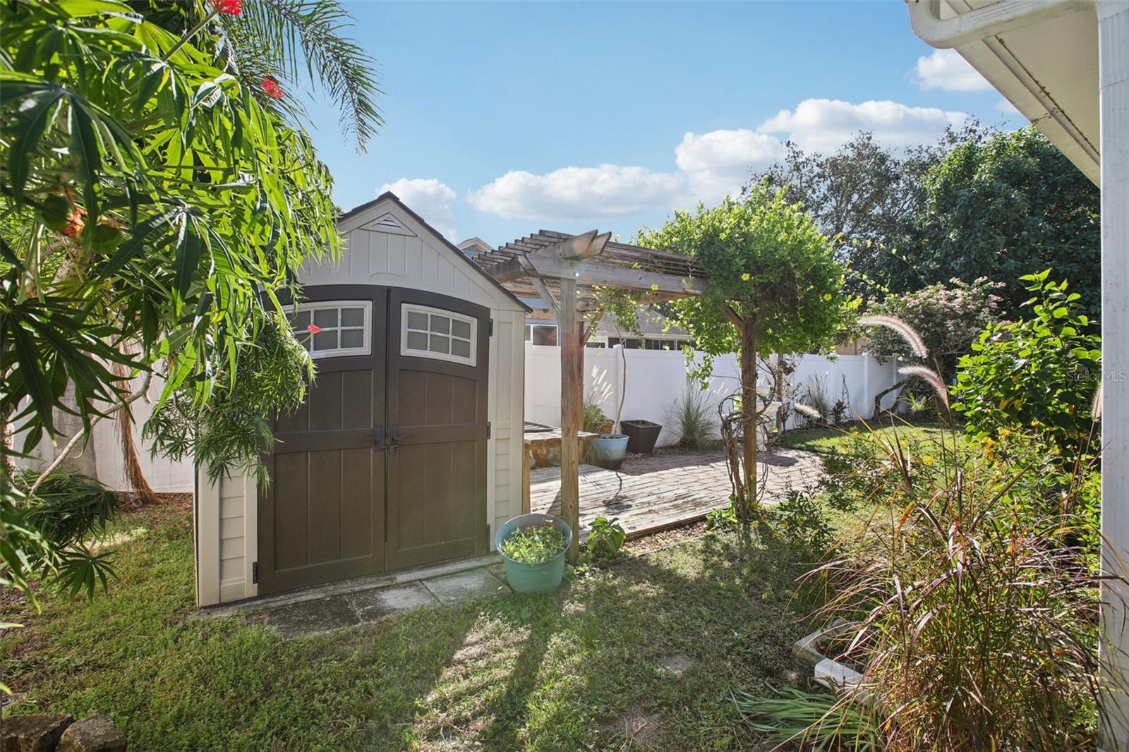 1424 RIDGE SHORE DR — photo 14