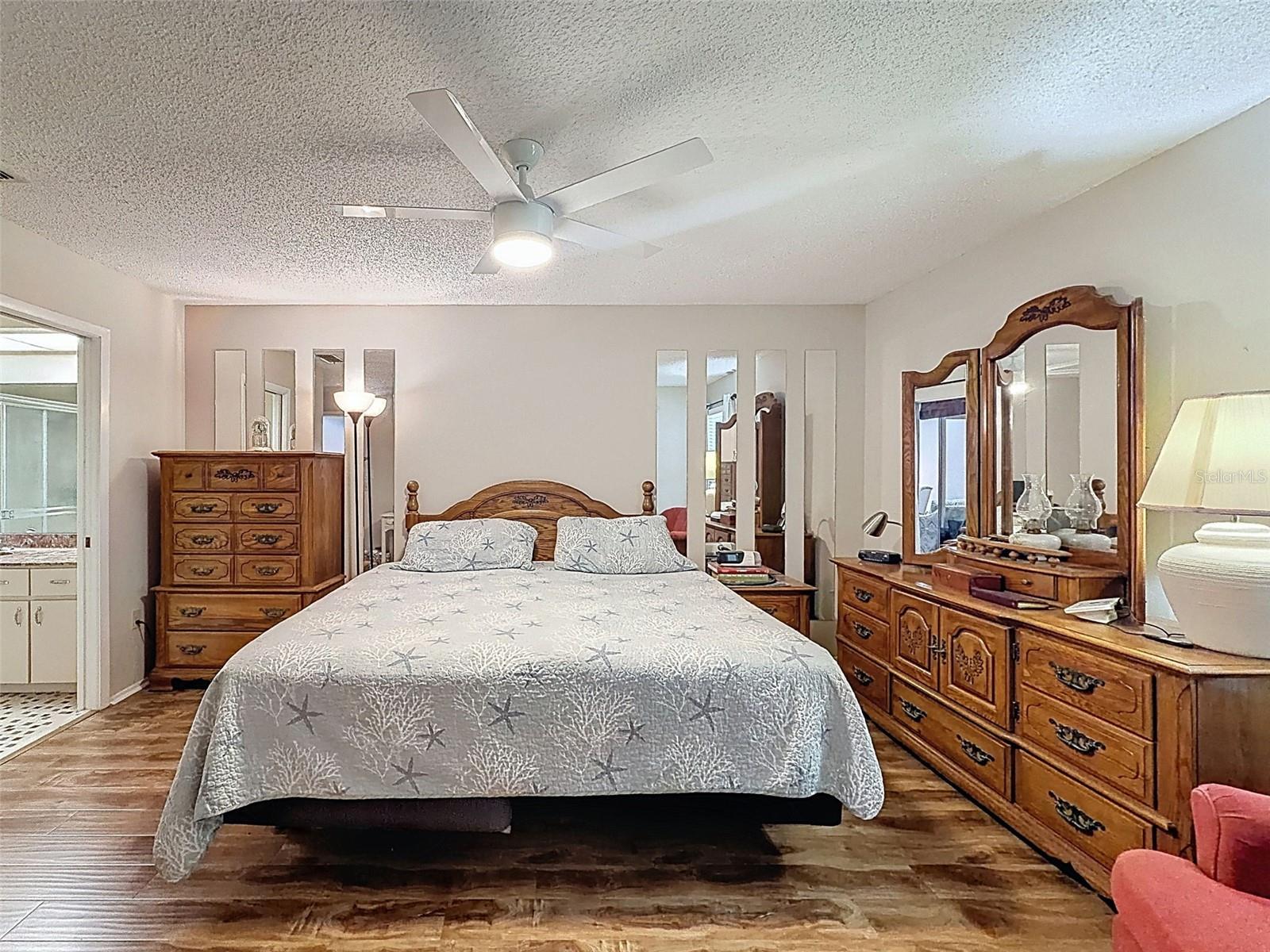 11241 VERSAILLES LN #0 — photo 18