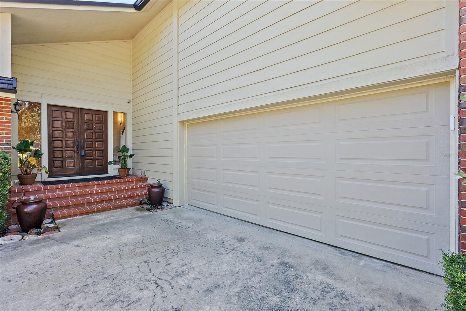 2371 LANDINGS CIR — photo 5
